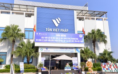 Tôn Việt Pháp chào đón đoàn sinh viên Khoa Marketing – Đại học Kinh tế Quốc dân đến tham quan và học tập tại nhà máy